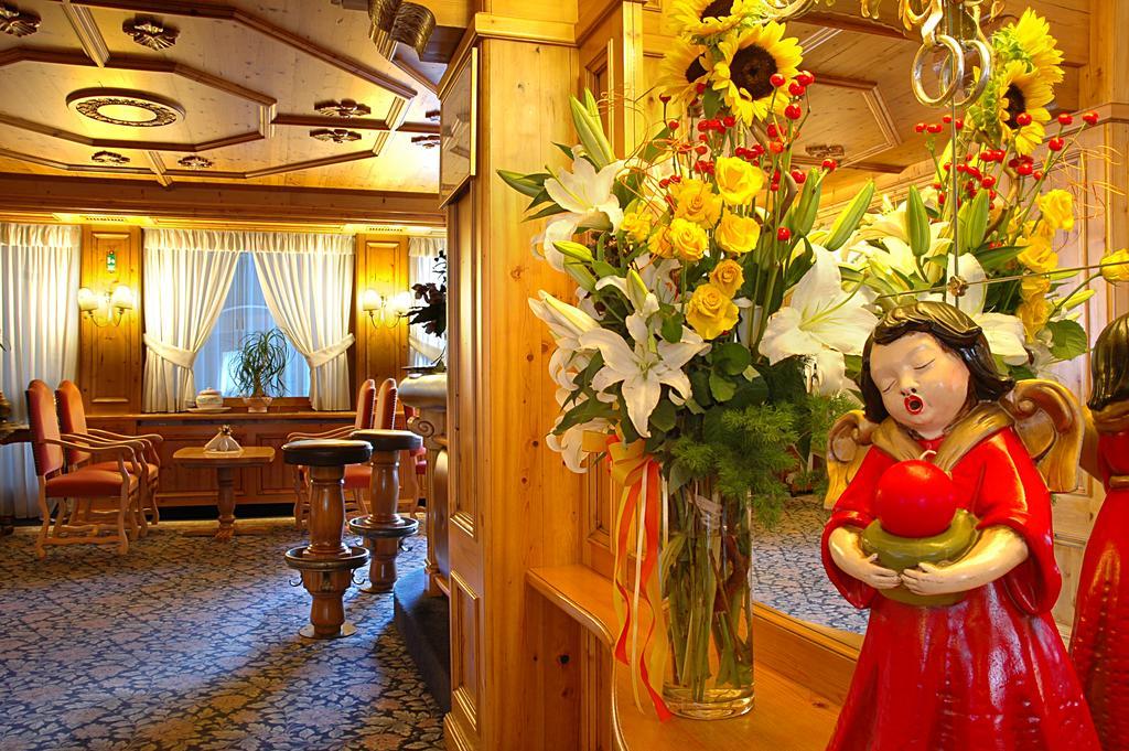 Hotel Lorenzetti Madonna Esterno foto