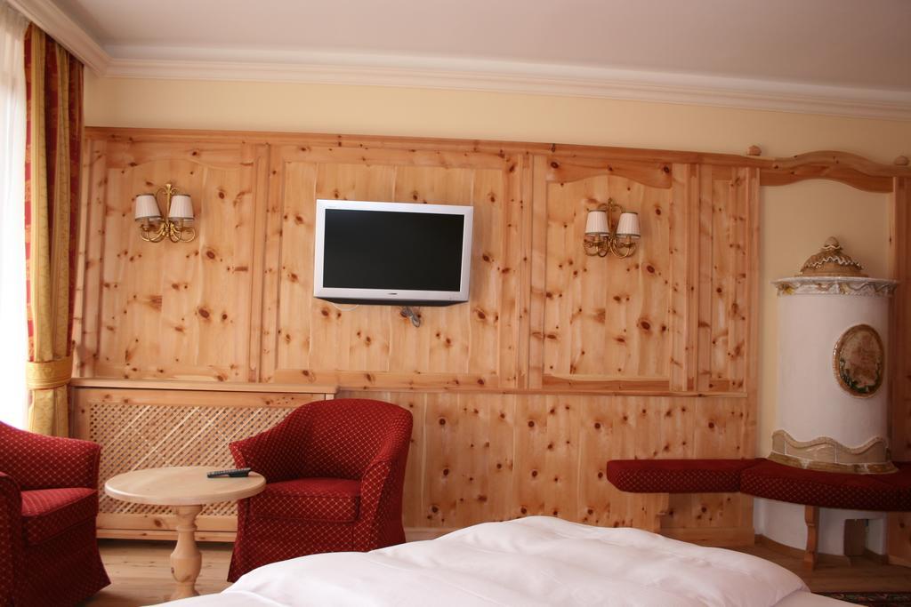 Hotel Lorenzetti Madonna Camera foto
