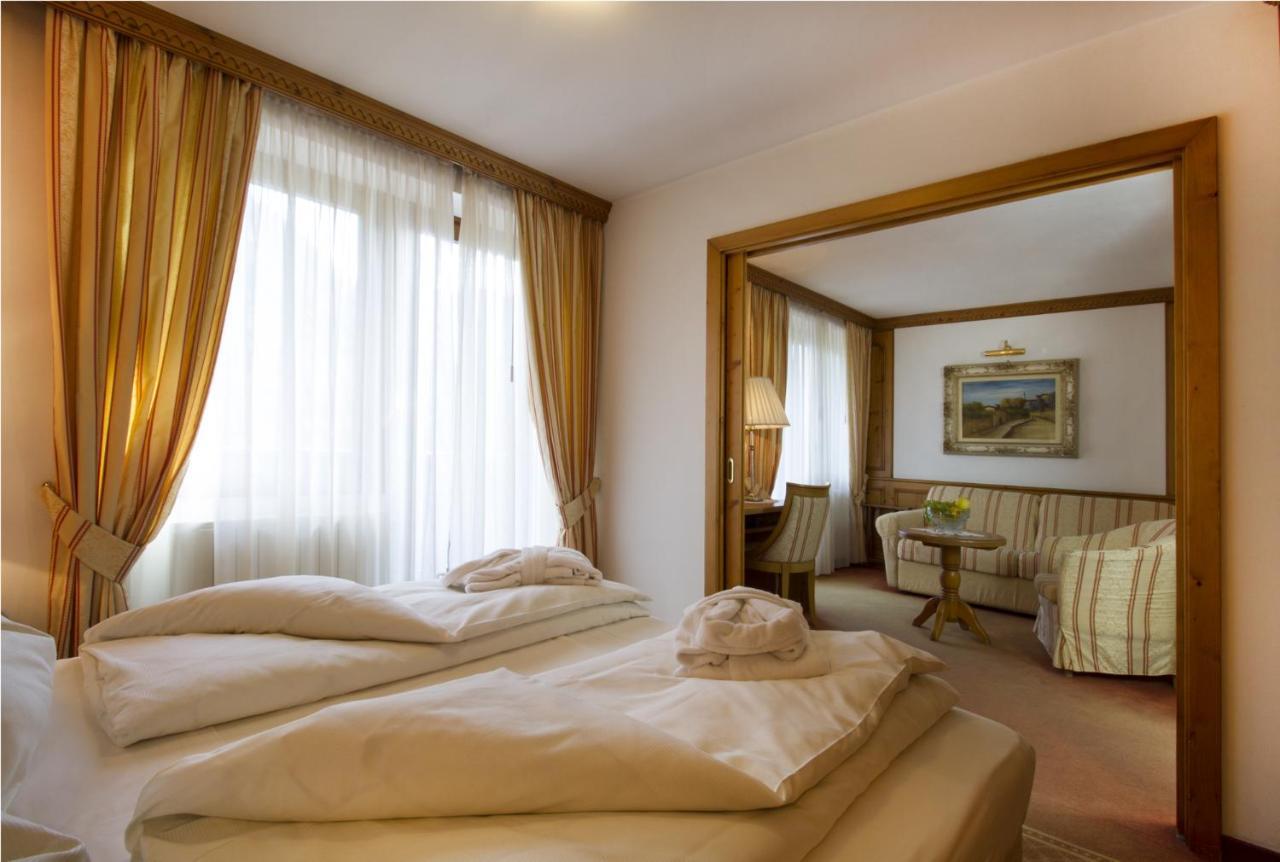 Hotel Lorenzetti Madonna Esterno foto